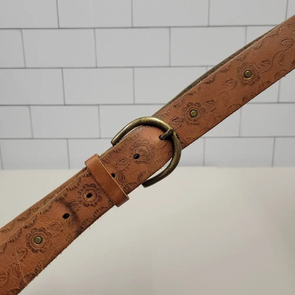 Vintage UMA Tooled Floral Leather Belt Brown Western Boho Women's Medium